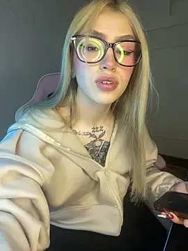 PrettyAshley_ webcam