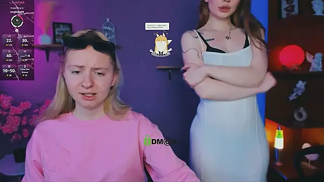 mila_glow1 webcam