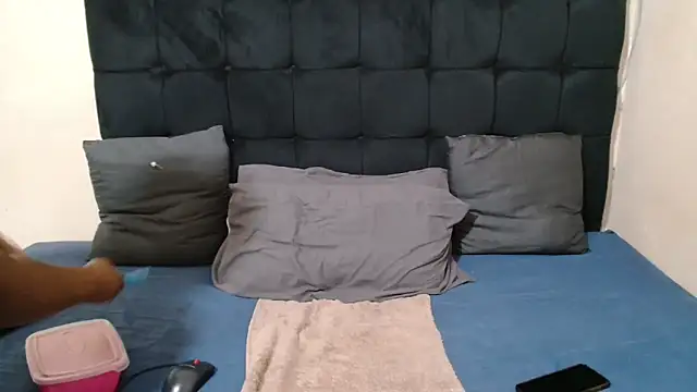 CaramelBootty webcam