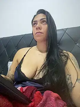 Nini_ webcam