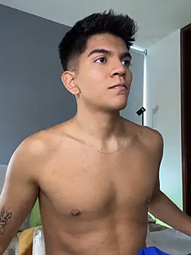 OnlySantty webcam