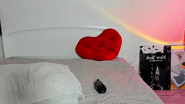 Andrea_Blossom webcam
