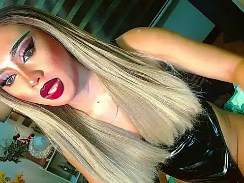 HOLLYWOOD_QUEEN_88 webcam