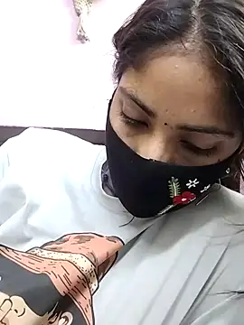 Jyoti-Love-143 webcam