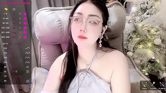 Monica-666888- webcam