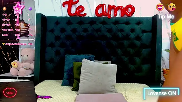 Sophia_Valentina webcam