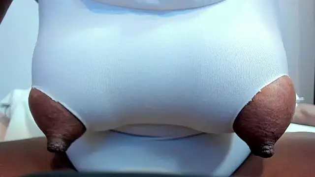 zara_lopez webcam