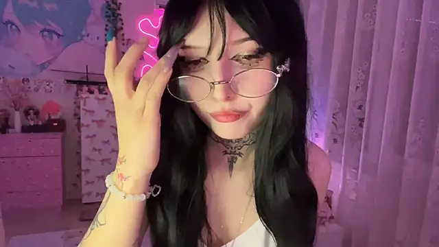 ToxiraLuneX webcam