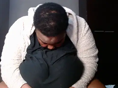 Lovelyboobs01 webcam