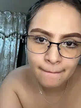Tayler_Kim webcam