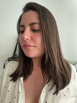 sukhakunis1 webcam