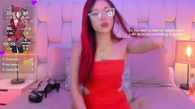 SkinnyFoxy webcam