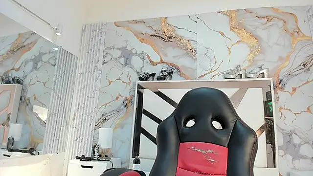 KarinaSimonz webcam