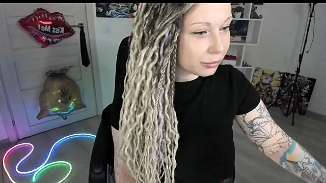 HoneySallyMoore webcam