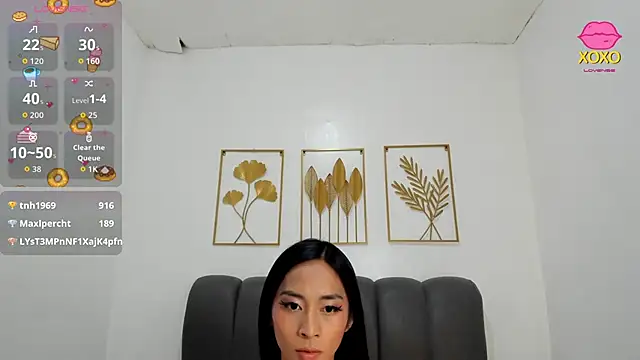 AlmiraFhayee webcam