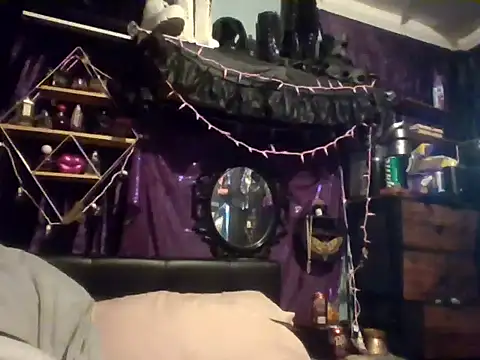 allymoon1369 webcam