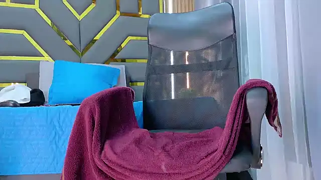 Oliver_bigblack_cock webcam