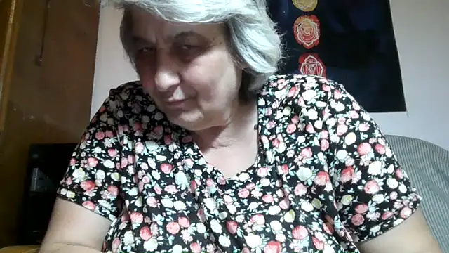 ExquisiteMature live sex cam