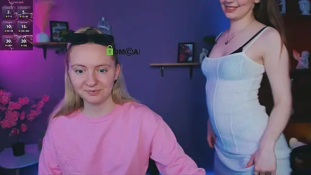 mila_glow1 webcam