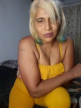 Goodgirlsue_77 webcam
