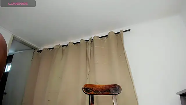 Genesis_Sandoval webcam