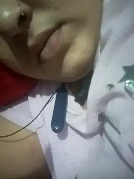 Priya_089 webcam