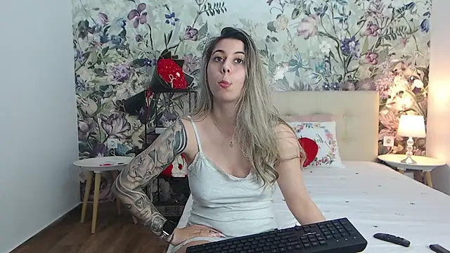 RoseDiamond06 webcam