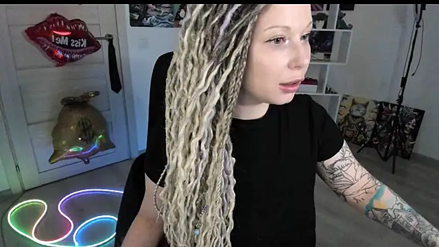 HoneySallyMoore webcam