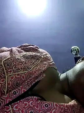 yamini1431 webcam