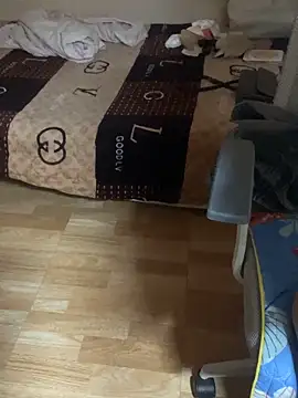 Mina048 webcam
