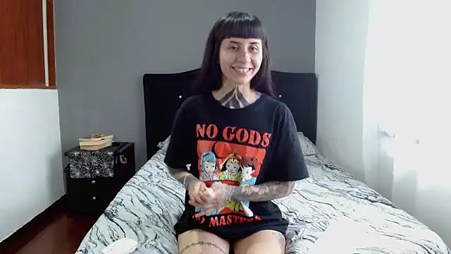 Emilia_1995 webcam