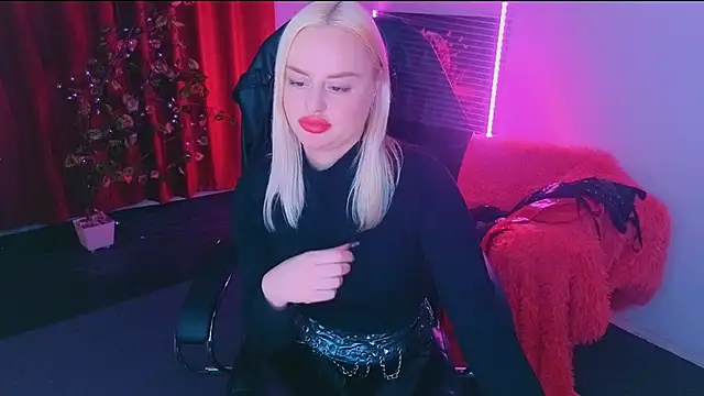 Miss_Alice_Silver webcam