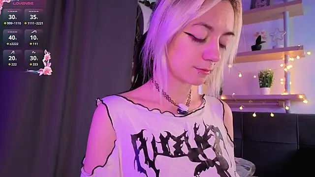 TristaRoht live sex cam