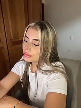 Miss_valeriaa webcam
