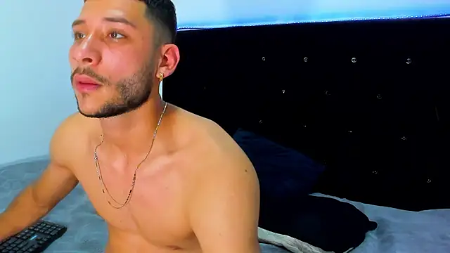 MarcusRosse live sex cam