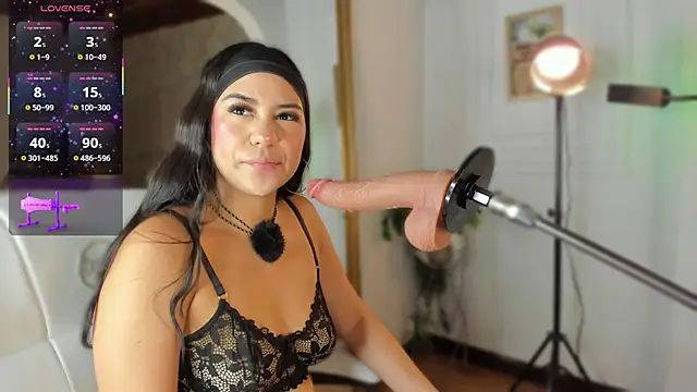 Jazmiinee webcam