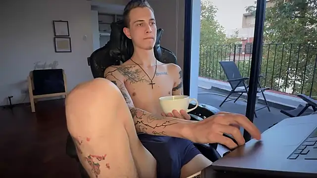 Den_BlueXx webcam