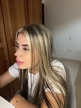 Miss_valeriaa webcam