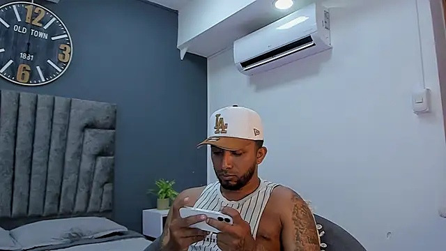 Robin_Rief live sex cam