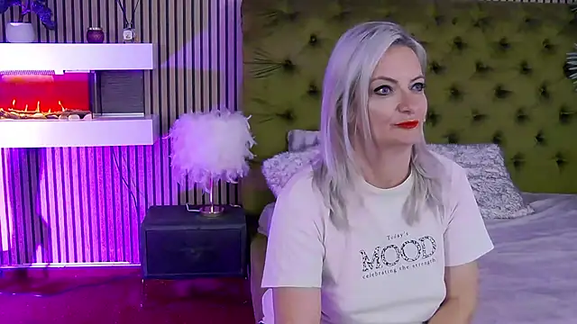 LadyTouch webcam