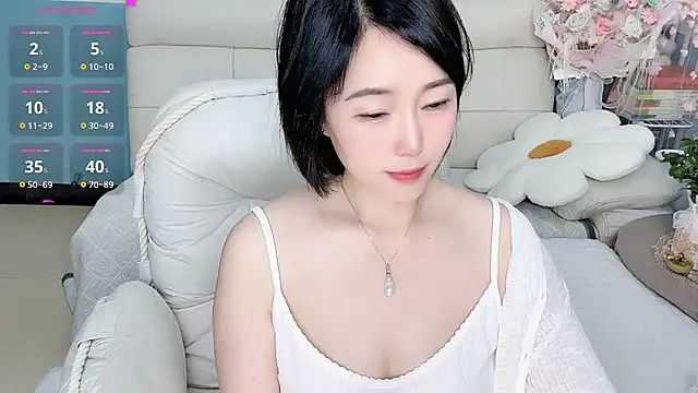 美女Yinzi_在线直播