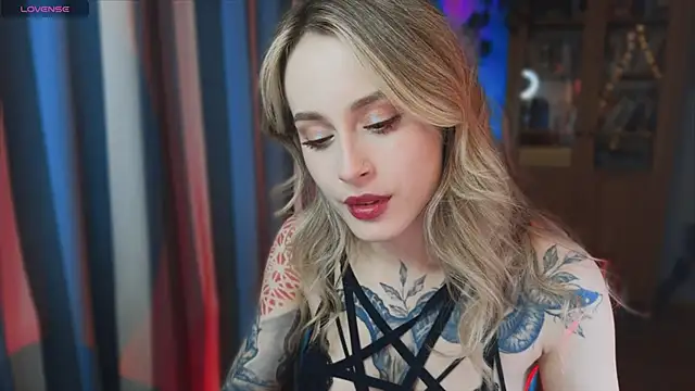 aviva_faith webcam