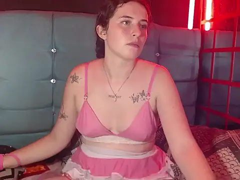 Cherry_Boom18 webcam