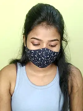 Webcam Model (trinasa)  is live.Free join now!