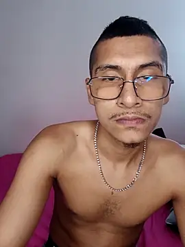 Lil_black009 webcam