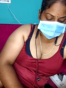 TamilSembaruthi143 webcam