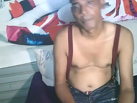 IndianHunk01 webcam