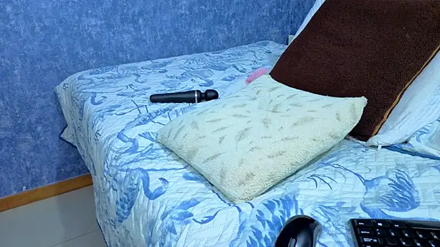 Malia_fox webcam