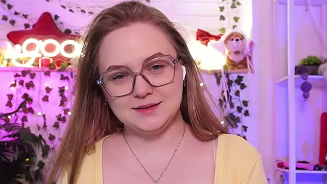 MonicaAsis webcam