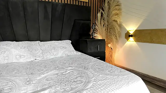 nahomyrusell webcam
